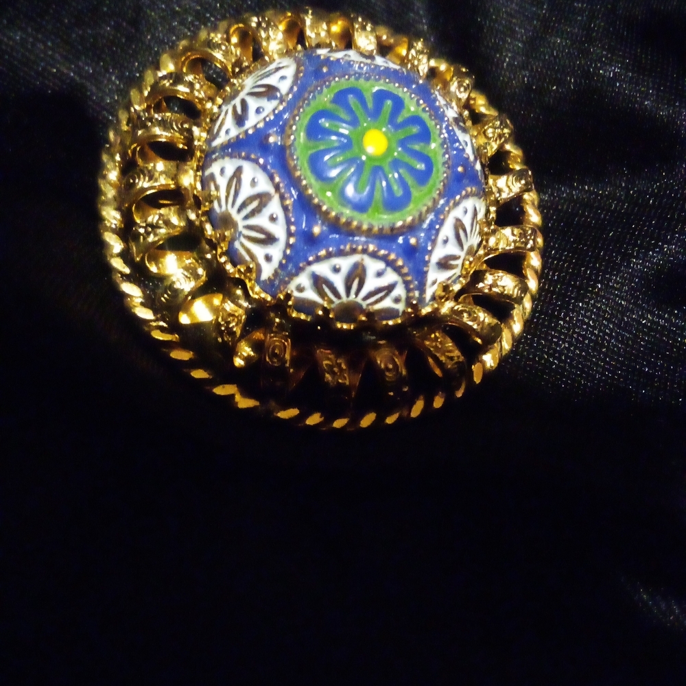 Vintage Ornate Gold Tone Enameled Brooch Pin